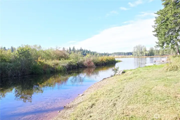 Canal at the cabin with entry to the lake