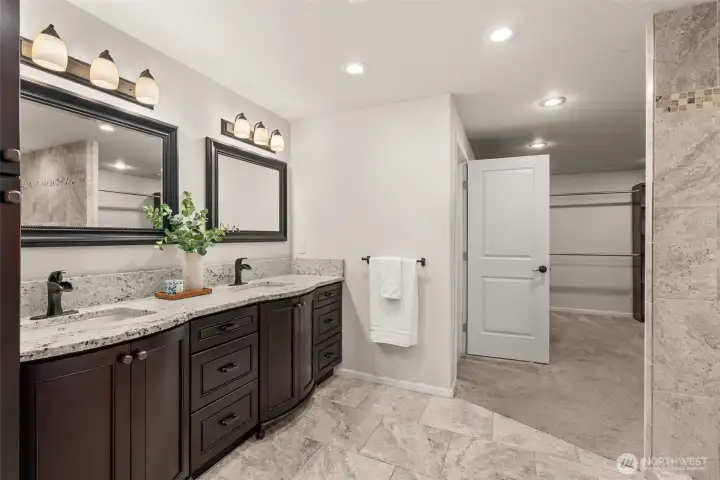 Double Vanity Primary Bath.