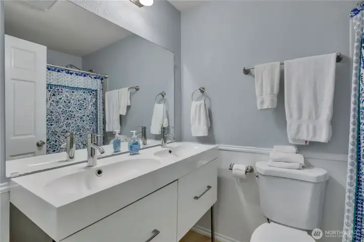 Beautiful primary bath