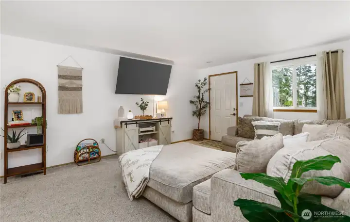 Another view of the living room.