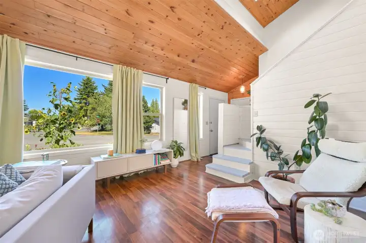 Natural light + warmth