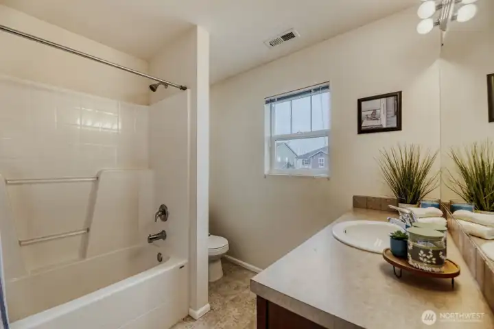 Full Bath Upstairs Full Bath Upstairs