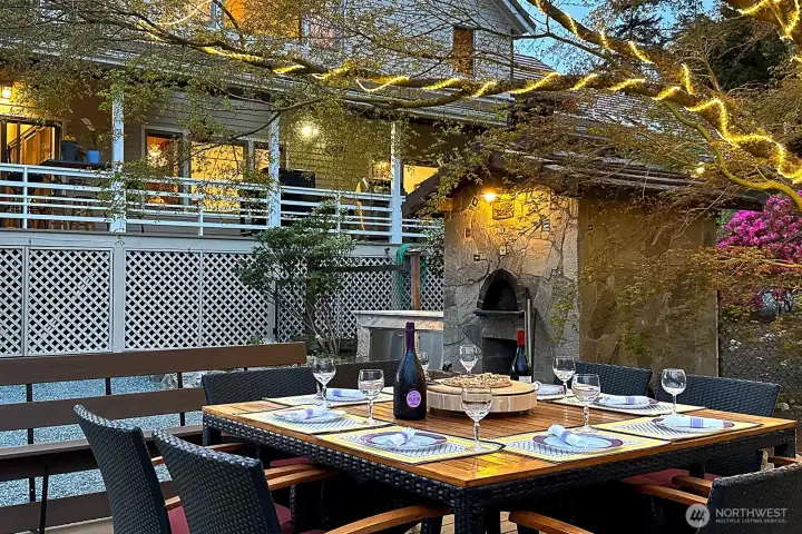 The wrapped deck is the perfect place to BBQ or take a dry sauna and views the Tuscan Terrace.