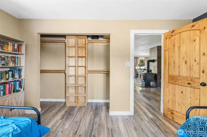 Nice closet space