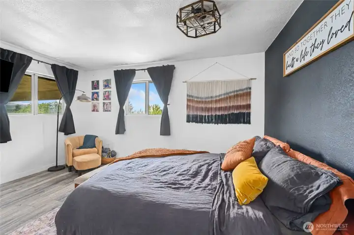 Spacious Primary bedroom