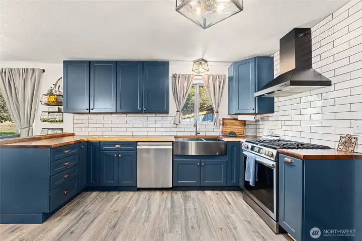 Ample counterspace and cabinetry