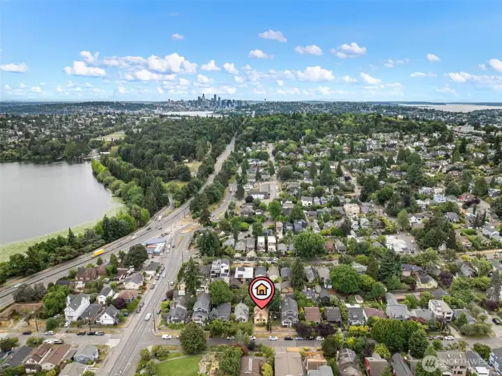 Greenlake and lower Phinney, Amazing location