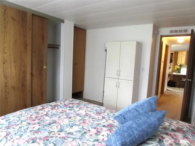 Extra storage on Spare bedroom.