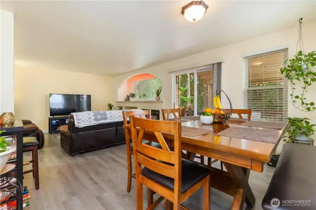 Nice open floorplan.