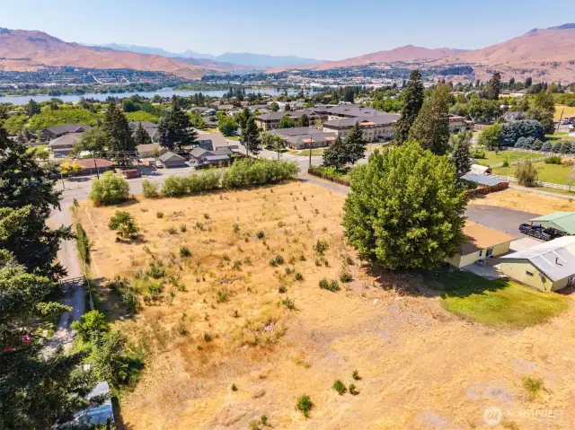 Acreage looking to the west