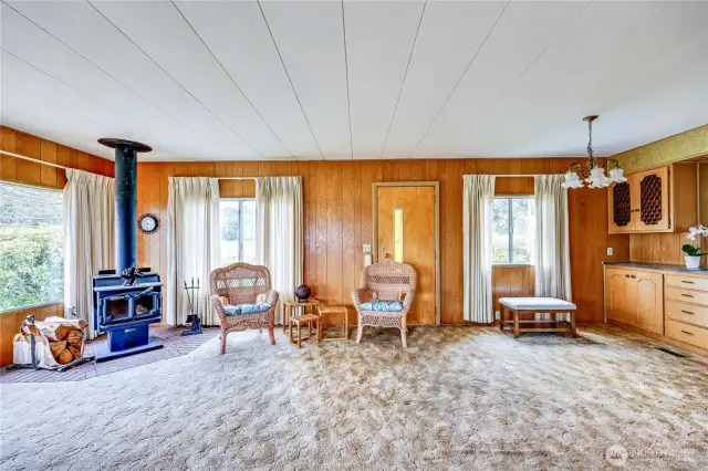 Front room with eating space for formal dining with built ins to the right.