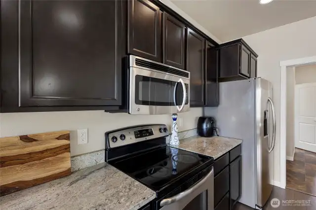 A look at the stainless steel appliances