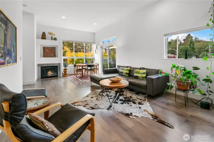 Large living room with gas fireplace
