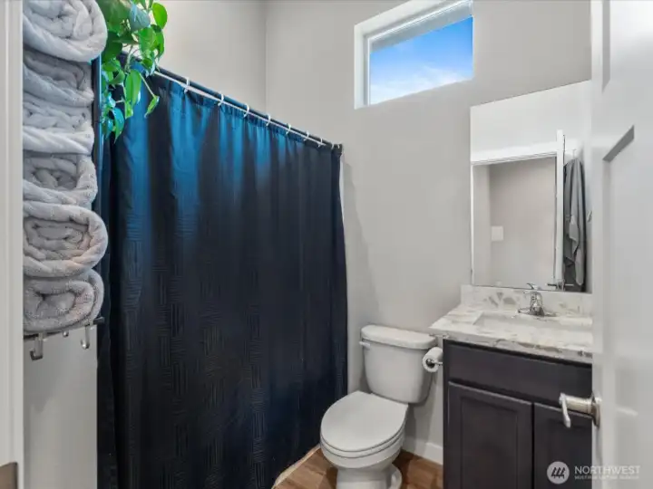 Primary En Suite bathroom