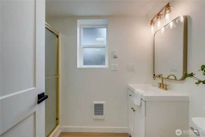 3/4 shower in basement