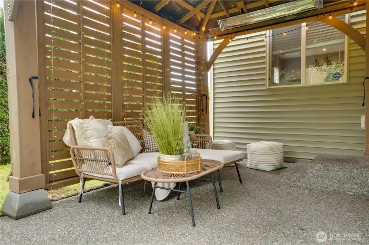 The owners installed a heat lamp for optimal comfortably year round.