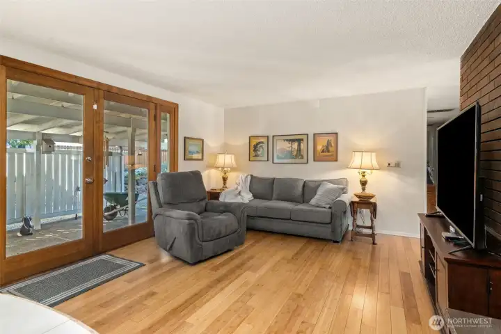 Privacy screening allows for cozy evenings