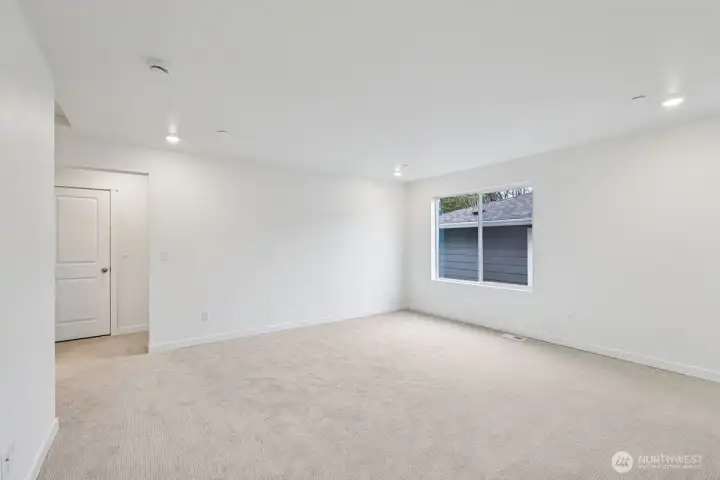 Open loft. Pre-sale not of actual home