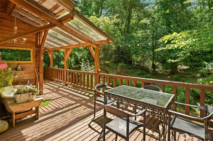 This enticing spot will be your favorite spot in summer!