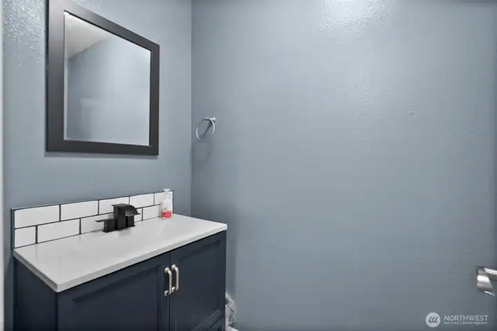 1/2 bath