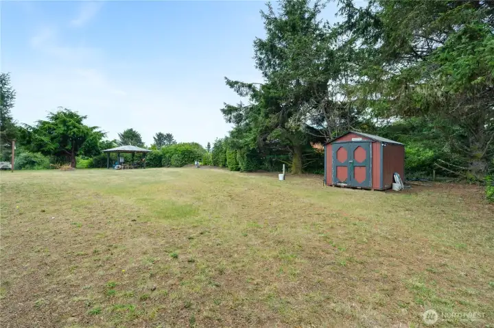 8x10 shed to store all your extra items.
