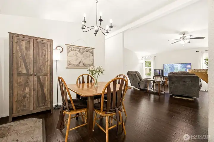 Large dining area with French door to covered deck. Large dining area with French door to covered deck.