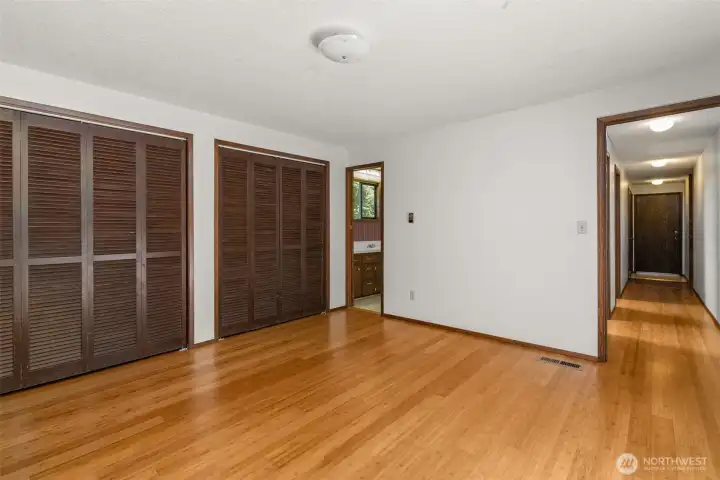 Lots of closet space