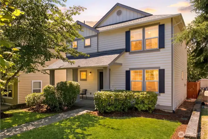 The one and only -the crown jewel of Redmond Ridge.  Open the door to easy, luxurious living—this is the moment to make it yours.