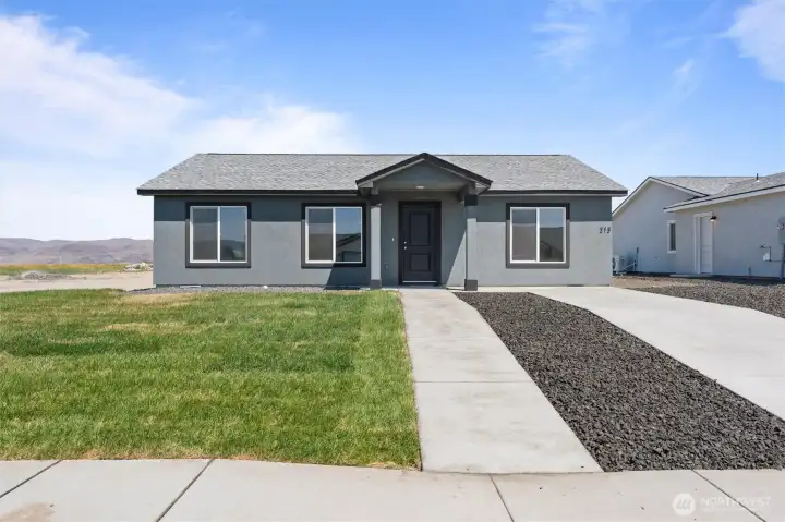 Photos are of previously built home. Photos shown may include upgrades not included or shown. Plans/photos may vary not may not be exact.