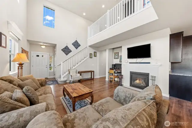 Versatile Living Room – Features a gas fireplace and an alcove for a desk, cabinet, or creative possibilities!