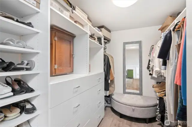 Walk in closet off primary bedroom