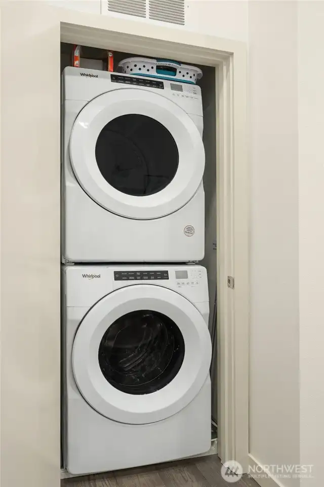A Full-Size in-Unit Washer/Dryer