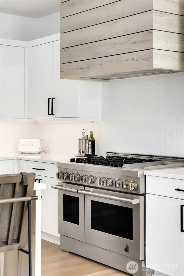 Classy vent/double ovens