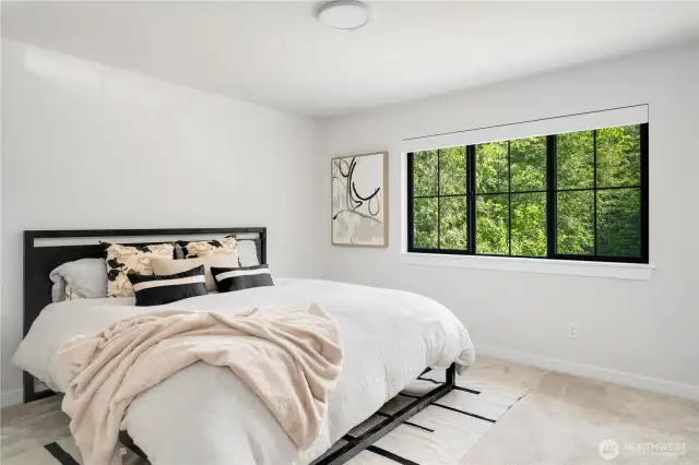 Aux bedroom - up