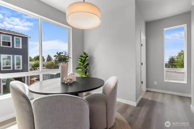 Photographs are for illustrative purposes only. Features, finishes, interior/exterior colors, landscaping and floorplan shown may vary from actual homes built.