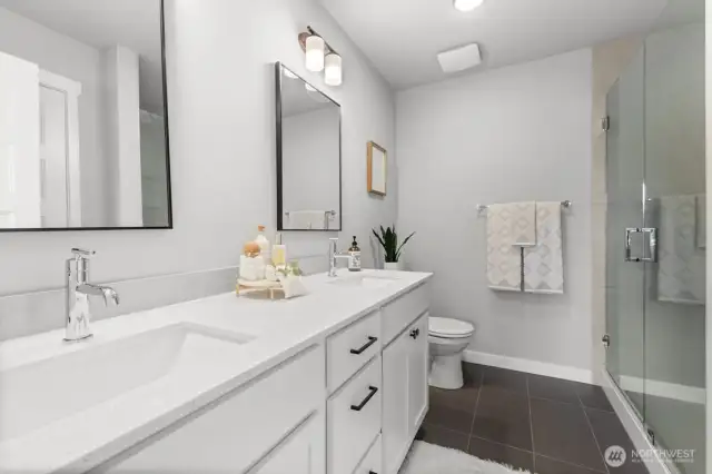 Photographs are for illustrative purposes only. Features, finishes, interior/exterior colors, landscaping and floorplan shown may vary from actual homes built.