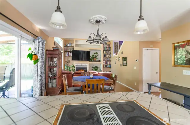 Casual dining at the bar, plus slider leading to covered deck.