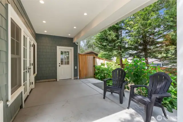 Lower level bedroom patio.