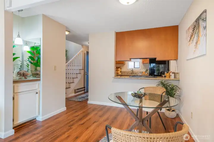 Open kitchen great for entertaining.