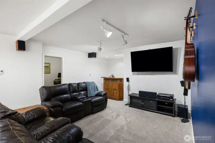 Great place to have a nice movie night this Fall!
