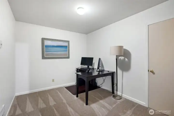 Bonus bedroom number 4!