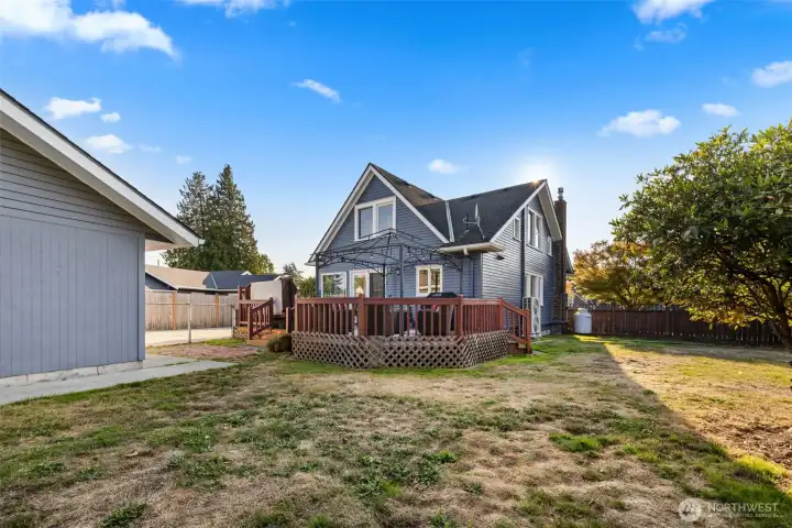 Plenty of room with the fully fenced yard.  Perfect yard for a pet!