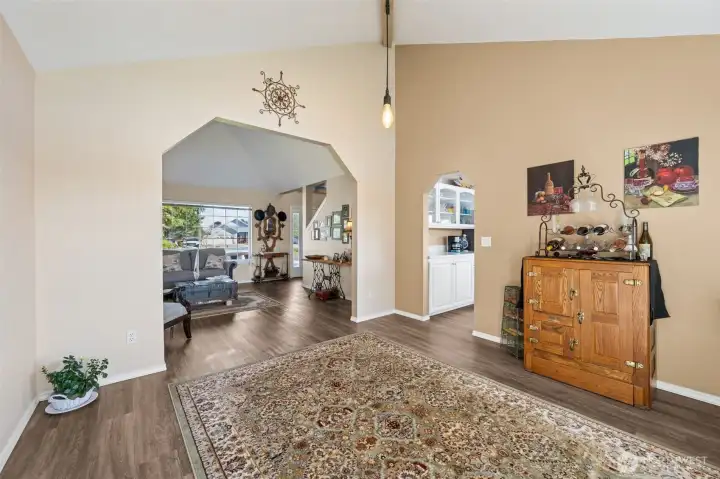 Dining room with vaulted ceiling