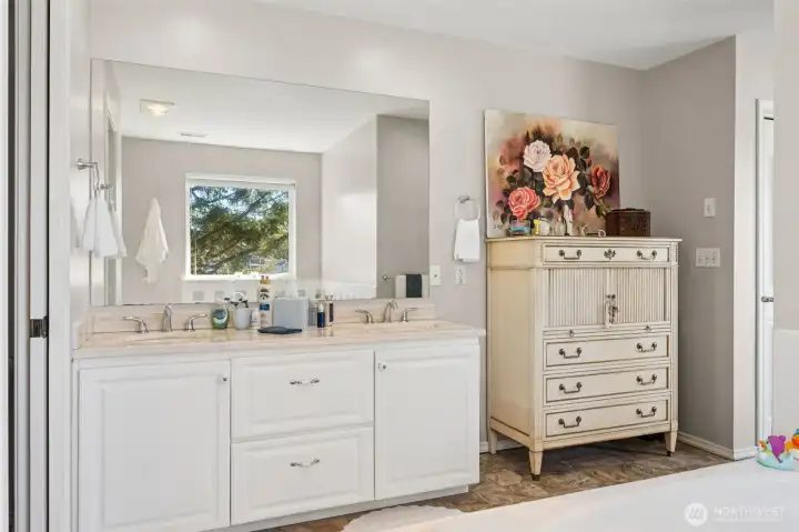 Double vanity in master bathroom