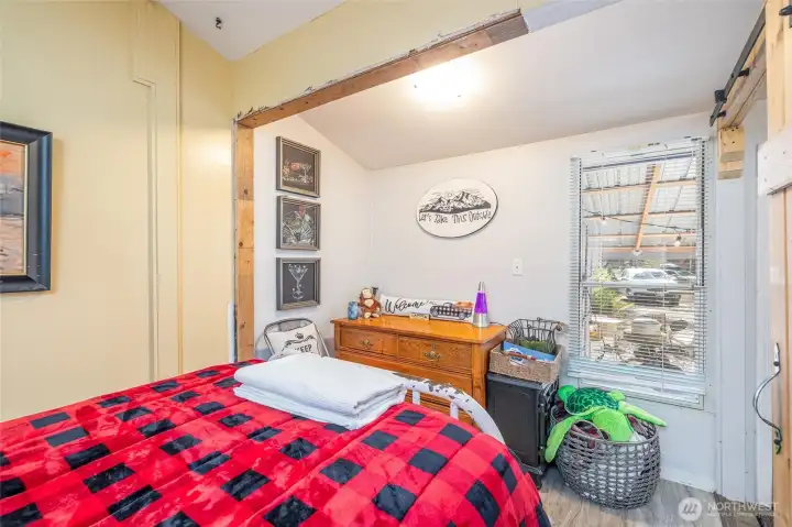 Second bedroom area.