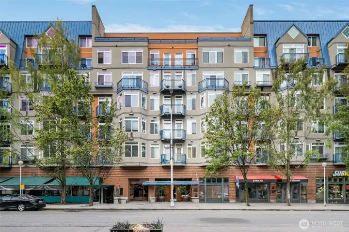 Come take a look at your next spot right in the middle of it all!