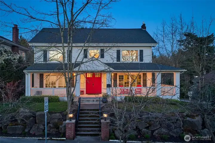1924 Colonial rebuilt from the studs out in 2018
