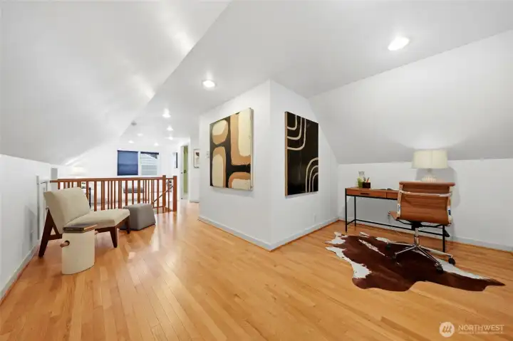 Primary Suite + flexible bonus space