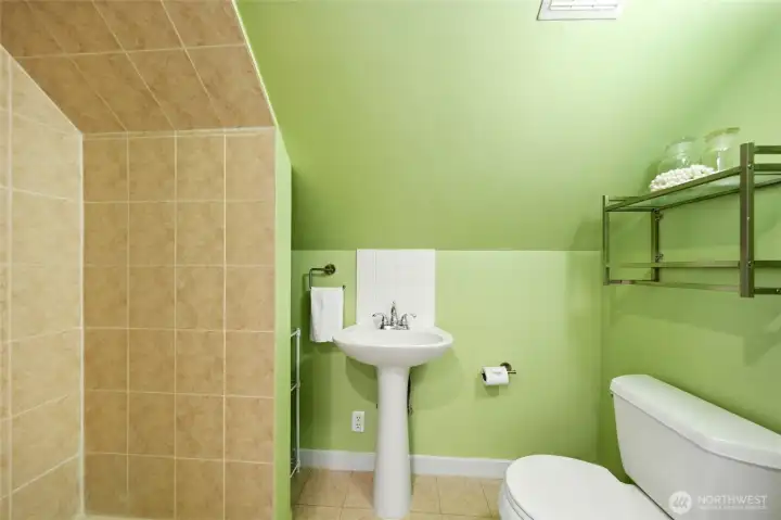 Upstairs bathroom