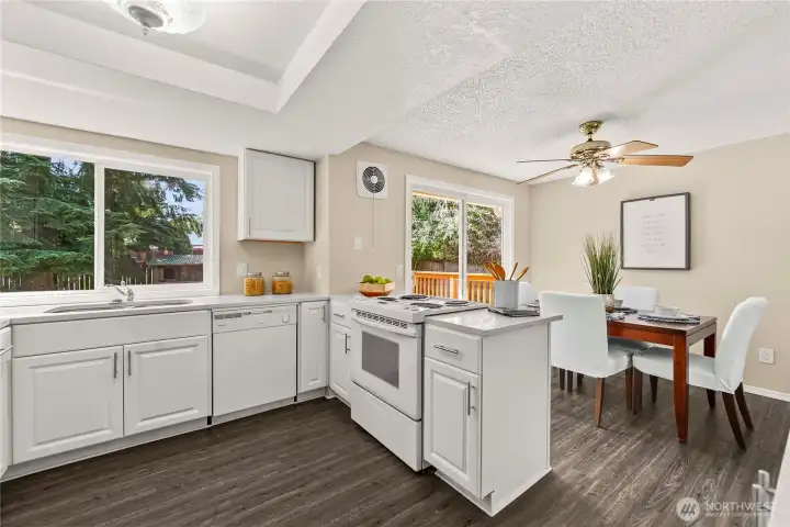 Spacious kitchen and dining area